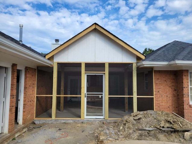 Four Seasons Roofing and Exteriors