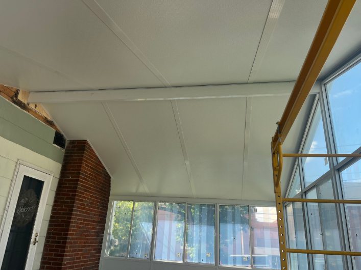 Four Seasons Roofing and Exteriors