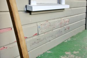 3 Signs You Needs Siding Replacement Services